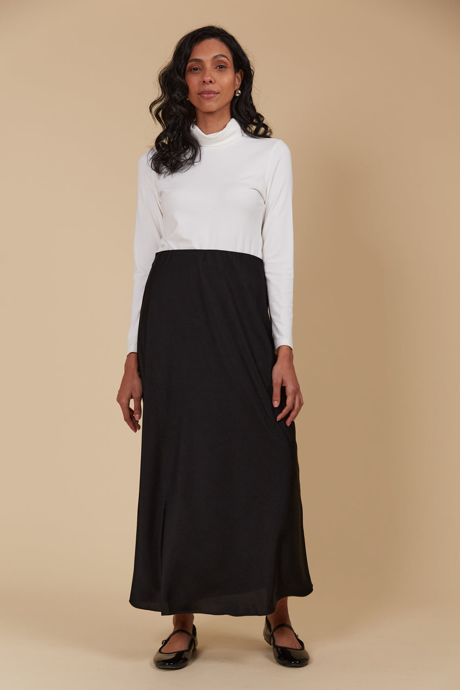 Maia Midi Skirt - Onyx