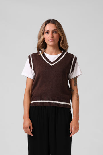 V Knit Vest - Chocolate