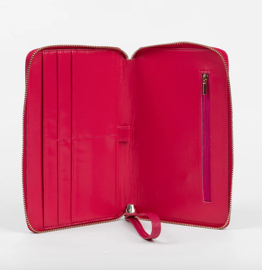 Getaway Travel Wallet - Raspberry