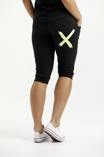 3/4 Apartment Pants - Black with Lime X