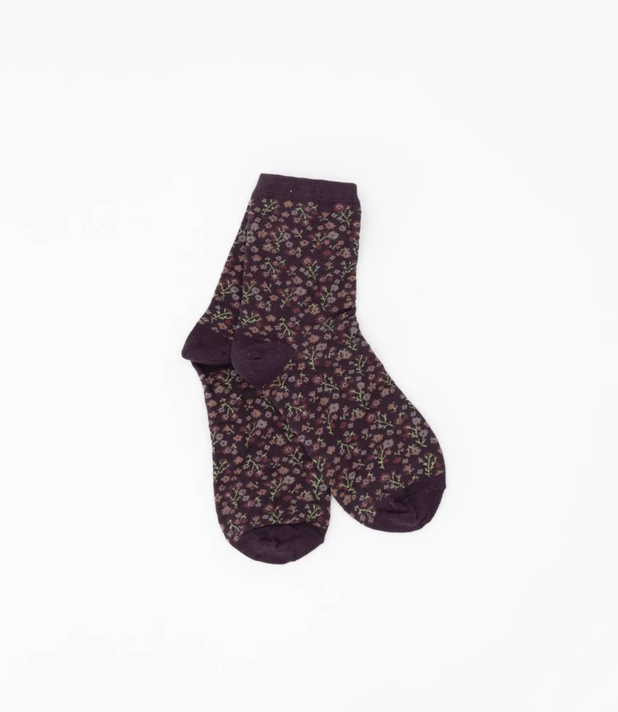 Micah Socks – Wine