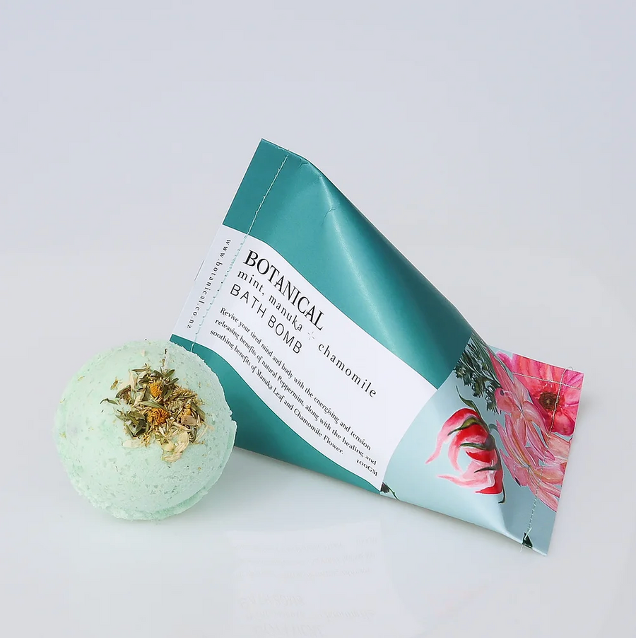 Mint, Manuka + Chamomile Bath Bomb