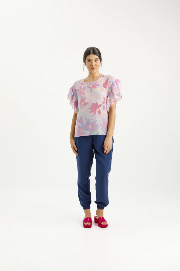 Evelyn Blouse - Sky Daisies