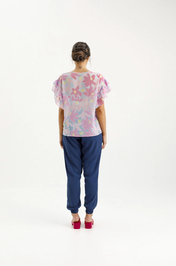 Evelyn Blouse - Sky Daisies