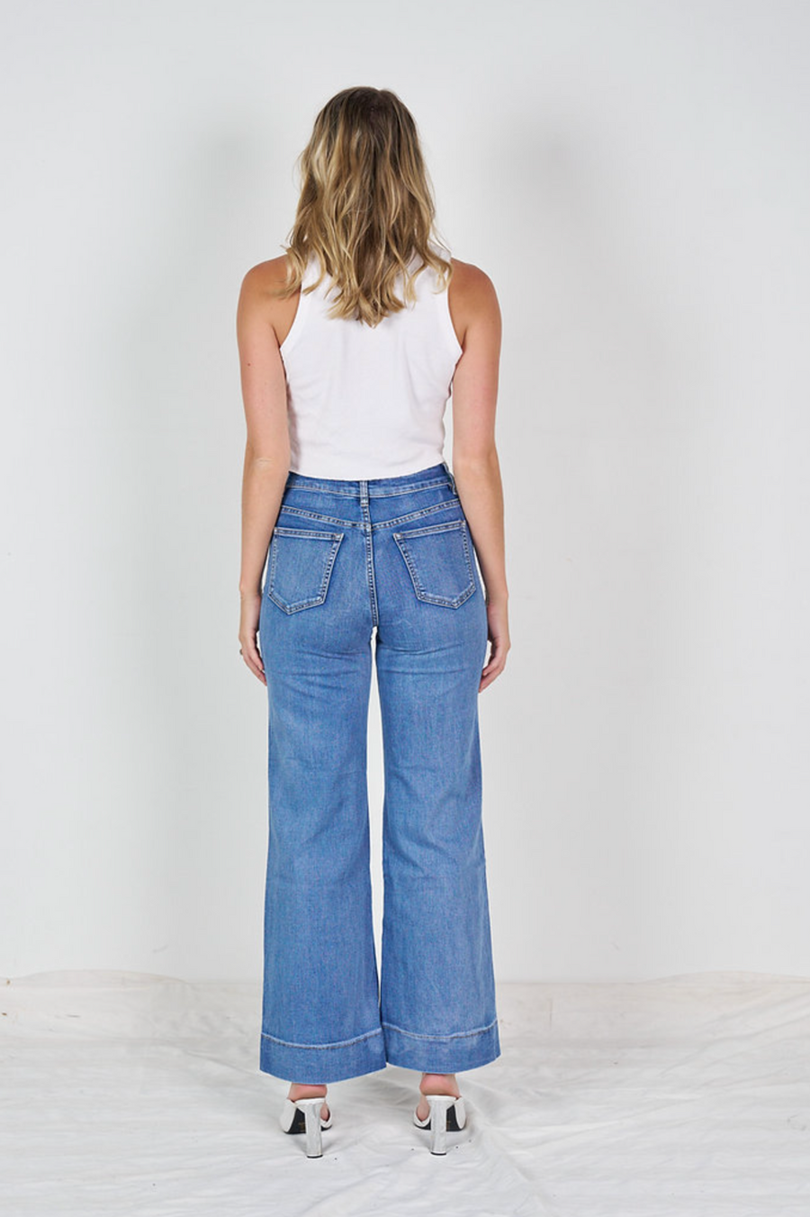 Lara Wide Leg Jeans