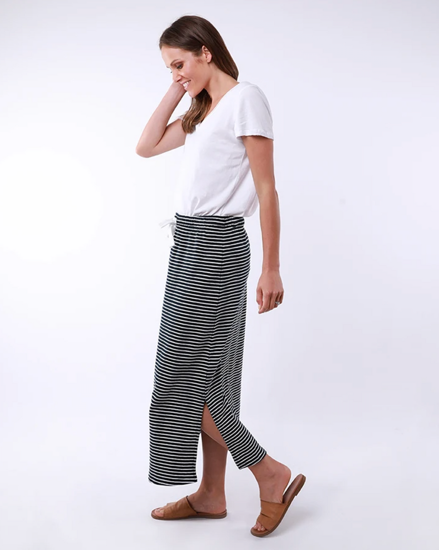 Travel Skirt - Navy/White Stripe